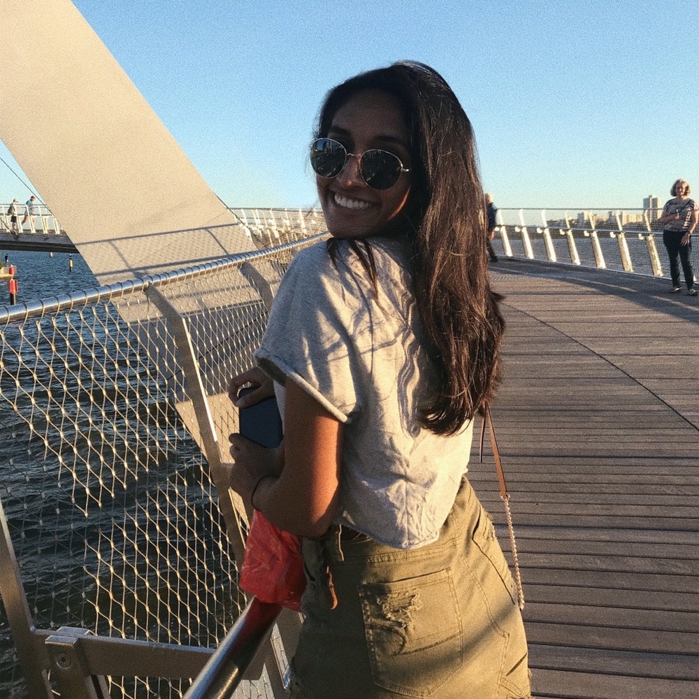 Meet your Posher, Avani